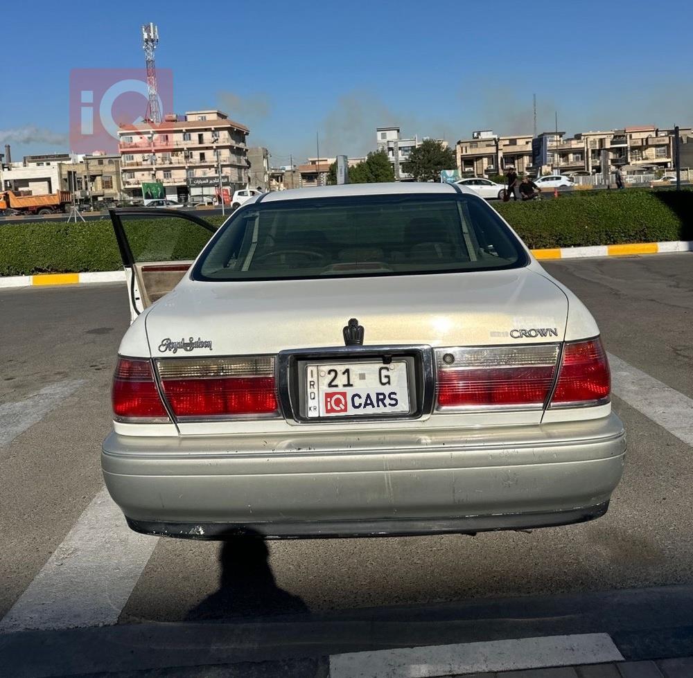تويوتا كراون
